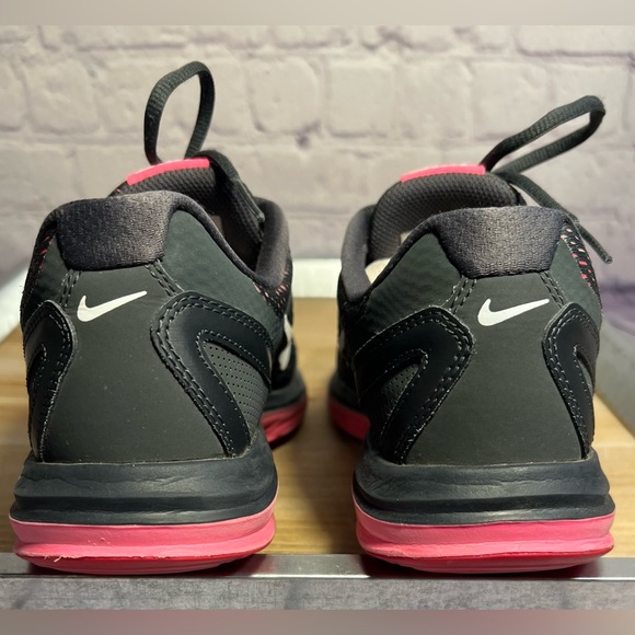 EUC. Nike Dual Fusion Run 3 training/running shoes. 653594-003. Women’s Size 8. - Picture 6 of 14